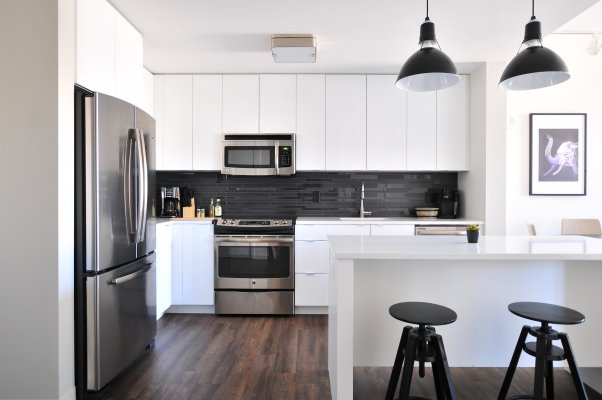 nice clean kitchen